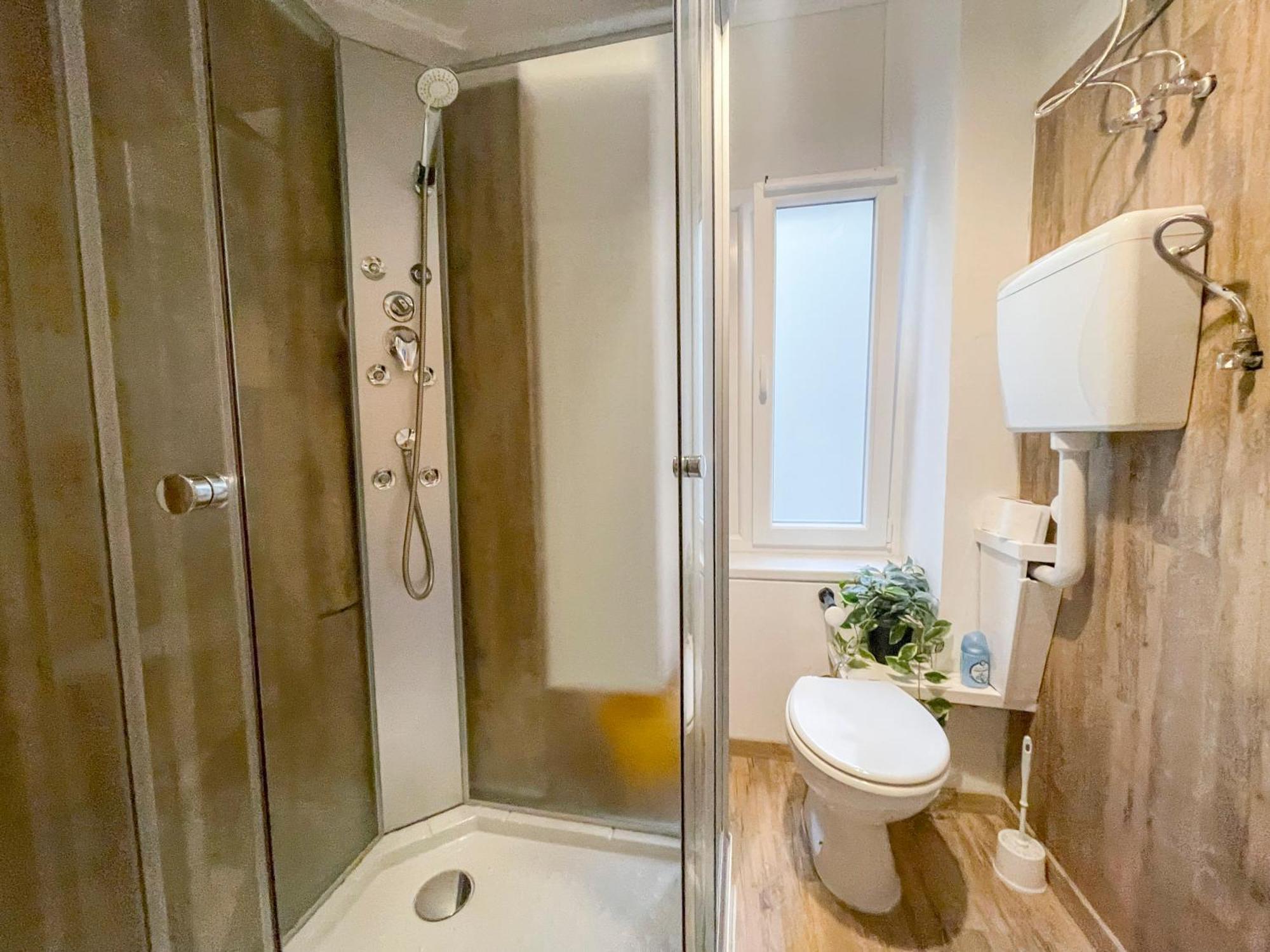 Free Parking, Downtown Apartment Near New York Cafe Budapeszt Zewnętrze zdjęcie